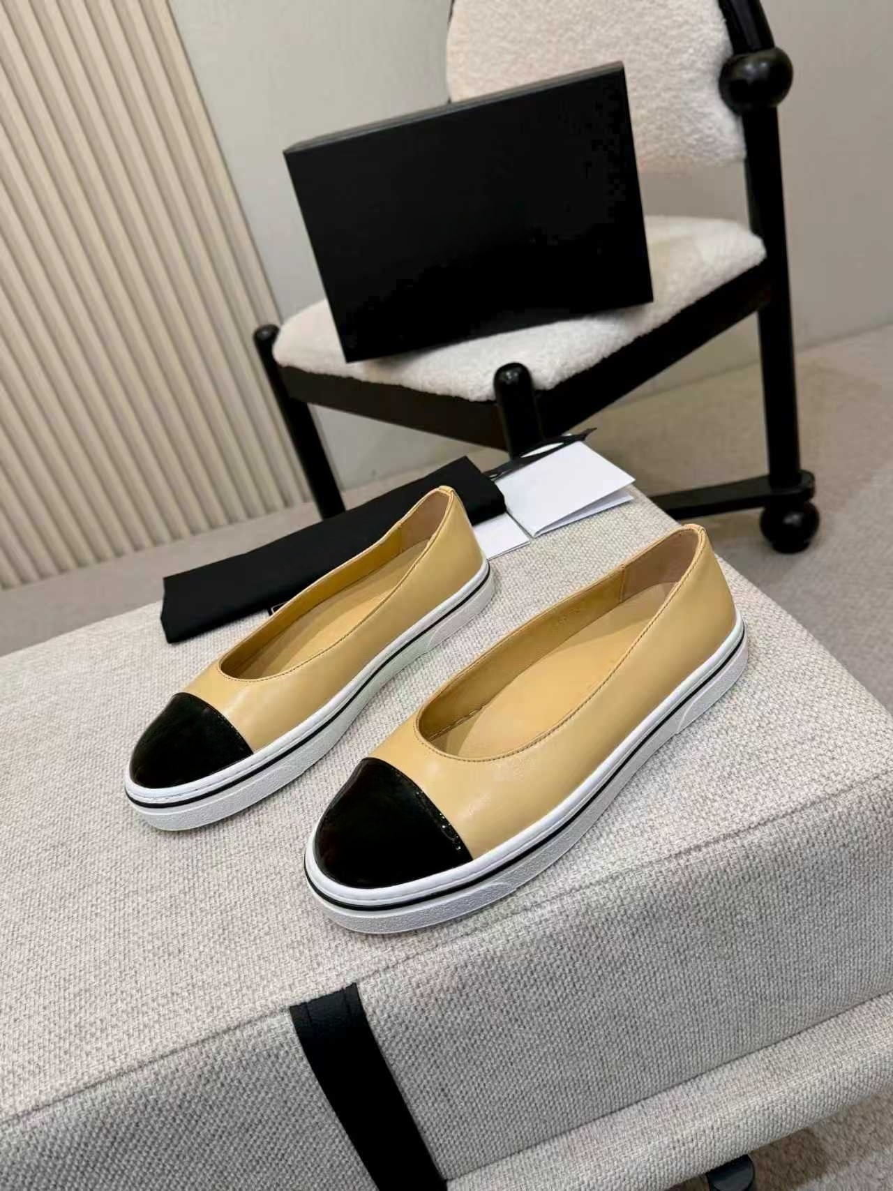 Luxury Brand Women's Slip-on C - Espadrille Slip On recensione e prezzo